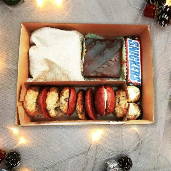 Ultimate Pleasure – Premium Chocolate & Confectionery Hamper