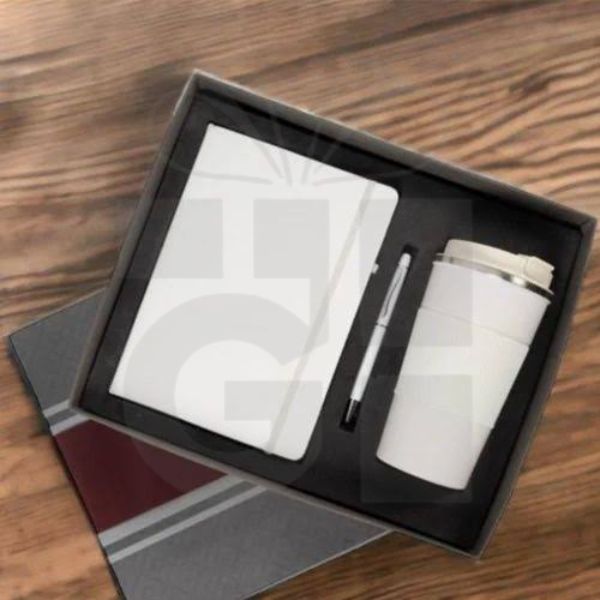 The Sleek Minimalist Set